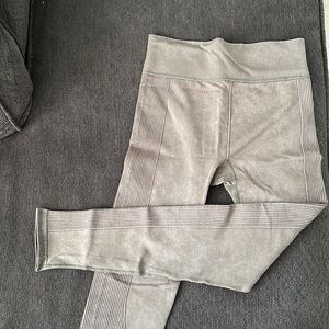 Green "rider" leggings